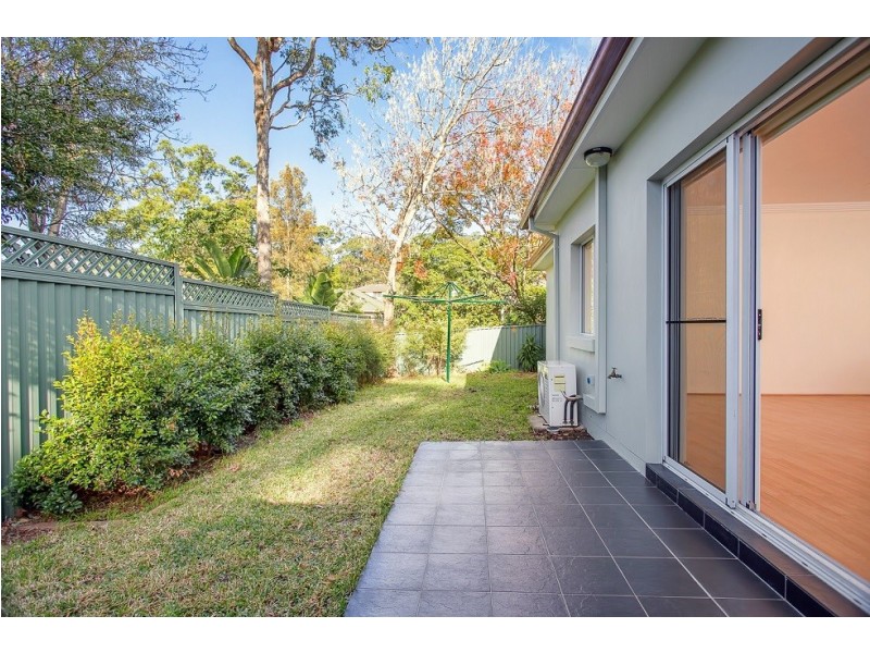 4/37 Jenner St, Baulkham Hills NSW 2153
