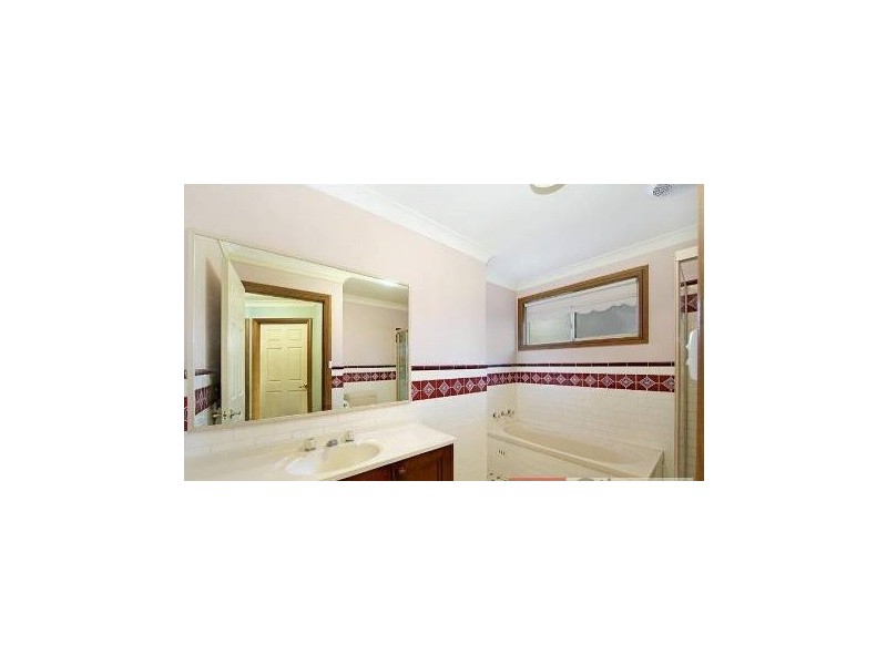 2/40 Castle St, Castle Hill NSW 2154