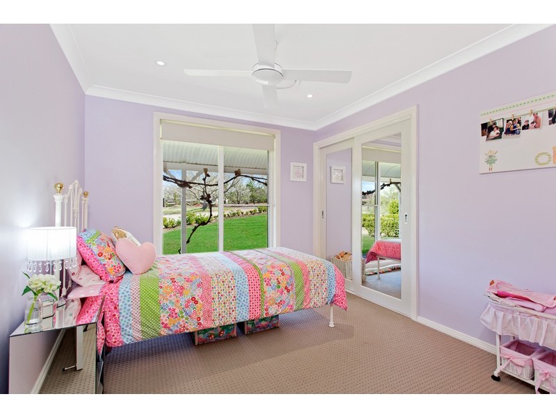 19 Threlkeld Drive, Cattai NSW 2756