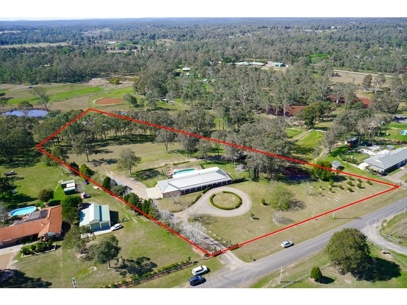 19 Threlkeld Drive, Cattai NSW 2756