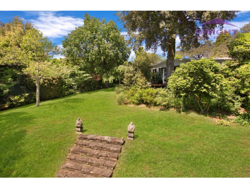 104 Warks Hill Road, Kurrajong Heights NSW 2758