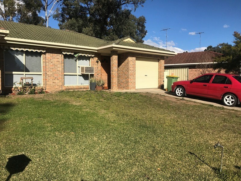 2/27 Neilson Cres, Bligh Park NSW 2756