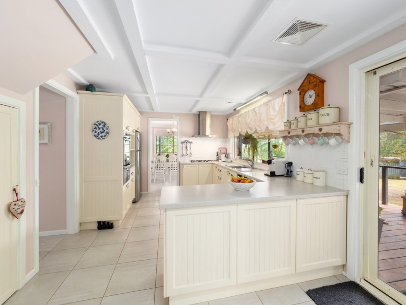 12 Browns Road, Kurrajong NSW 2758