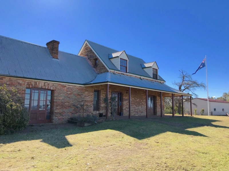 42 Cabbage Tree Road, Grose Vale NSW 2753