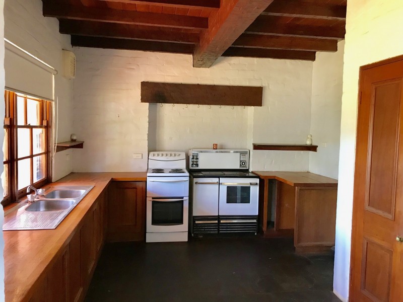 42 Cabbage Tree Road, Grose Vale NSW 2753