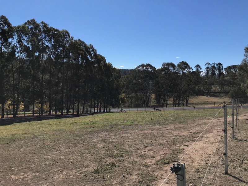 42 Cabbage Tree Road, Grose Vale NSW 2753