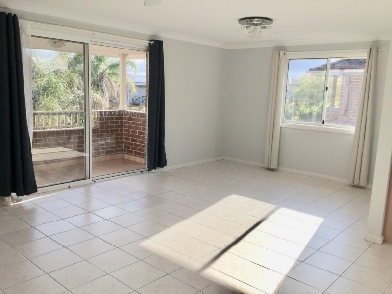 2/53 James Meehan Street, Windsor NSW 2756
