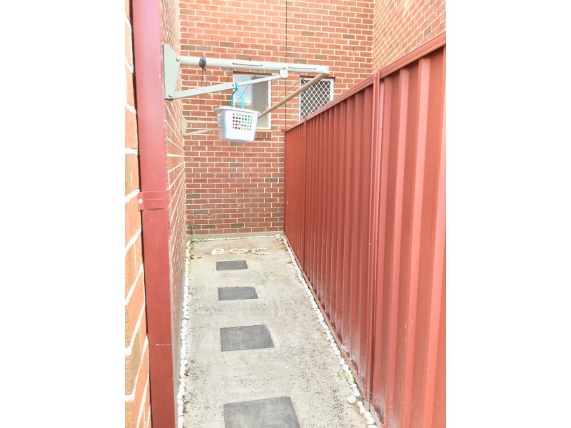 2/53 James Meehan Street, Windsor NSW 2756