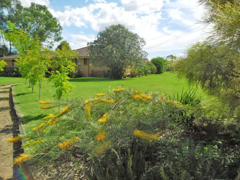 35 Voysey Close, Quakers Hill NSW 2763