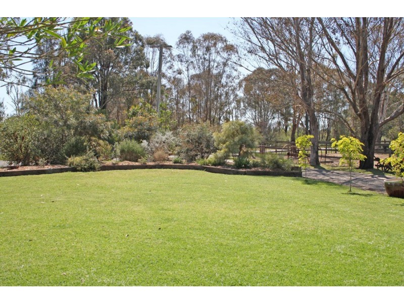 35 Voysey Close, Quakers Hill NSW 2763