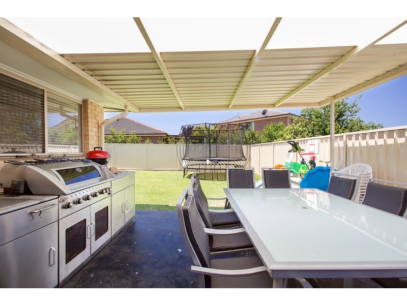 64 Woods Road, South Windsor NSW 2756