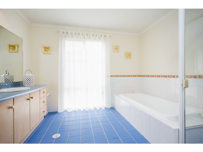 11 Minerva, Beaumont Hills NSW 2155