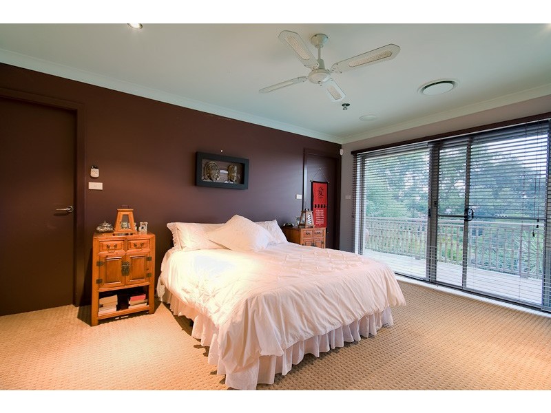 9 Tollgate Crescent, Windsor NSW 2756