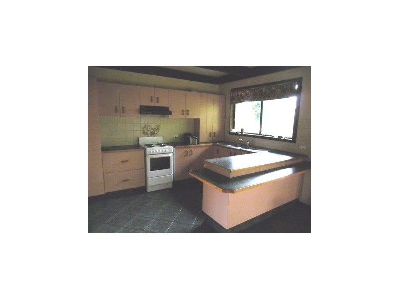 22 Pamela Crescent, Bowen Mountain NSW 2753