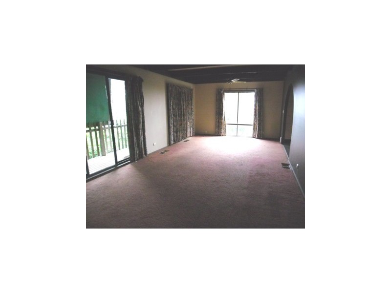 22 Pamela Crescent, Bowen Mountain NSW 2753