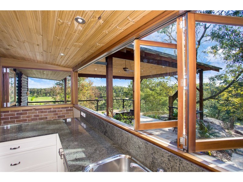 118 Pages Wharf Road, Sackville North NSW 2756