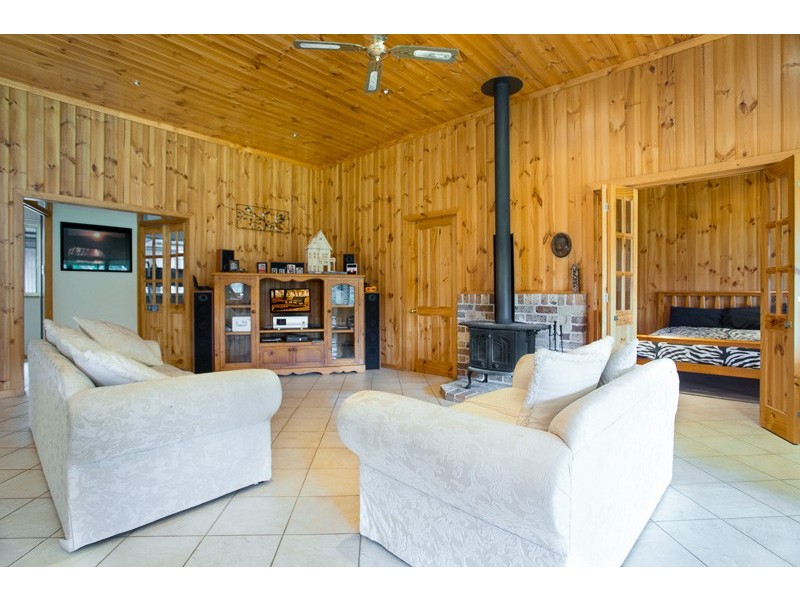 118 Pages Wharf Road, Sackville North NSW 2756