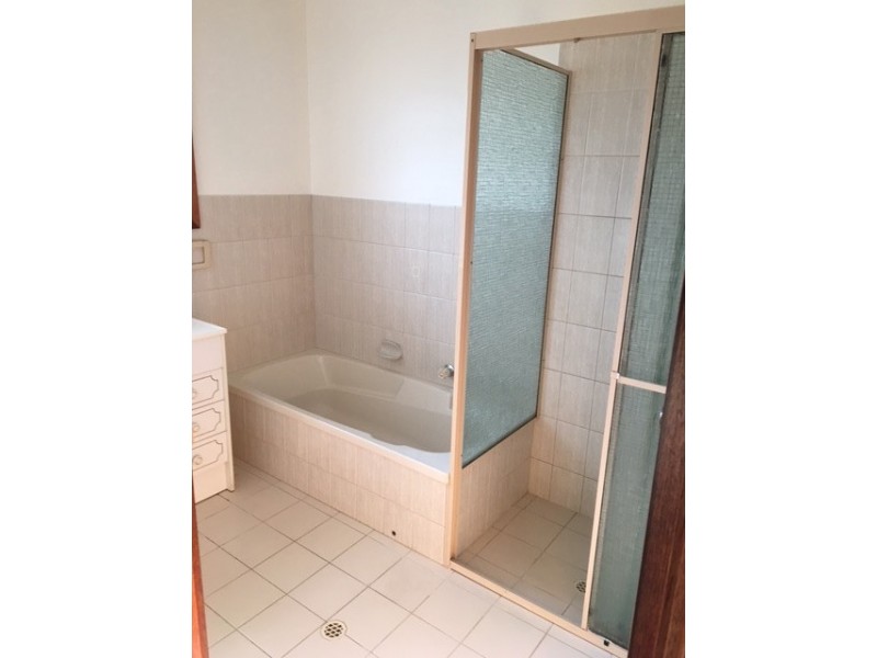 12 Baldock St, Evanston Park SA 5116