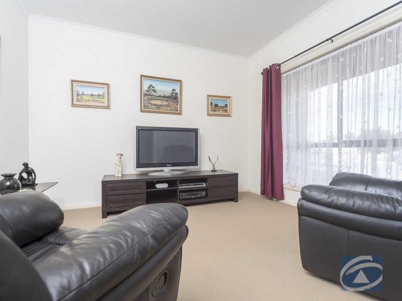 6 Eastick Court, Evanston SA 5116