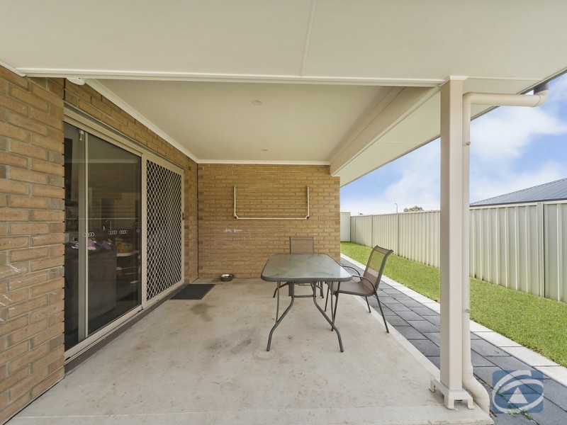 3 Hogben Avenue, Reid SA 5118