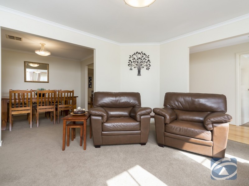 72 Kingfisher Drive, Hewett SA 5118