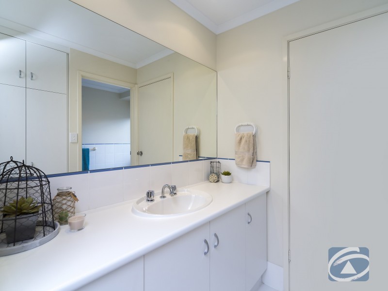 72 Kingfisher Drive, Hewett SA 5118