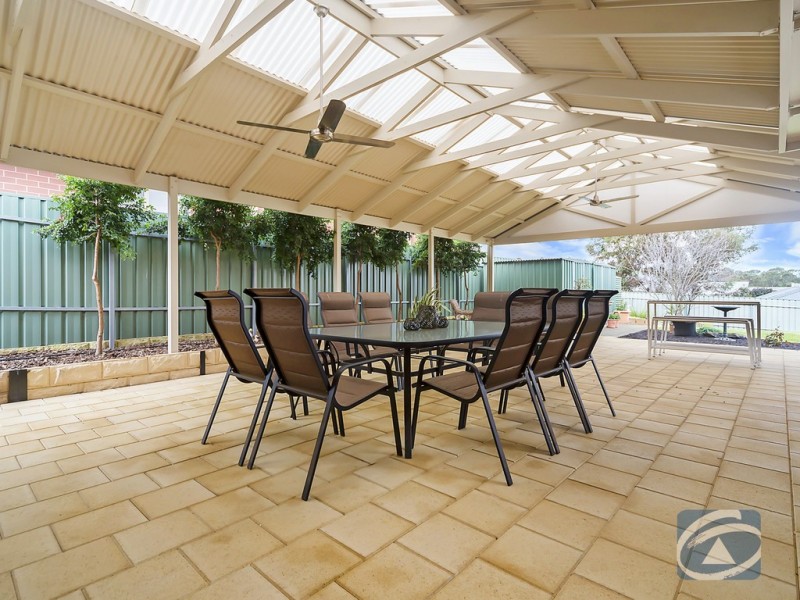 72 Kingfisher Drive, Hewett SA 5118