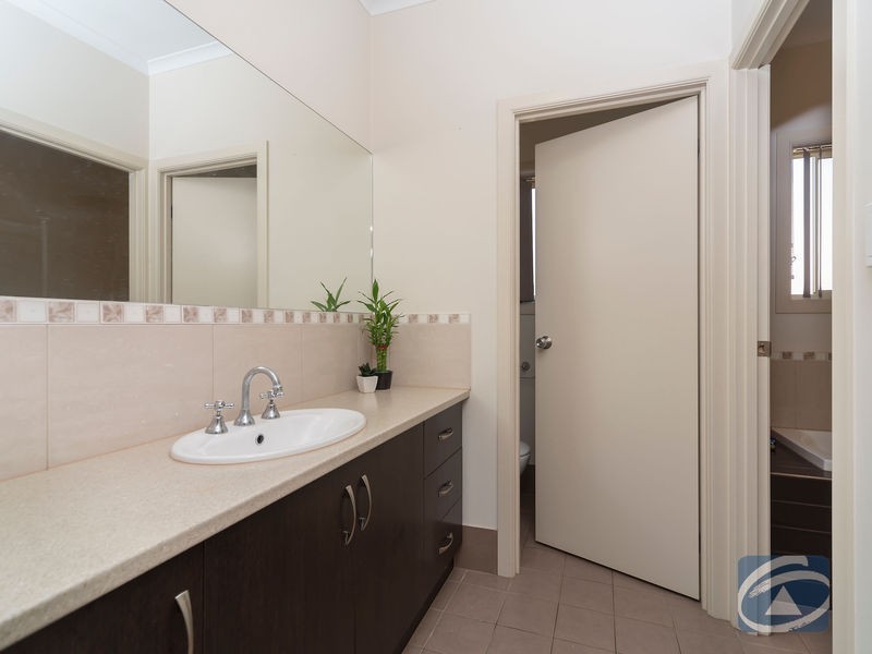 548A Main North Road, Evanston Park SA 5116