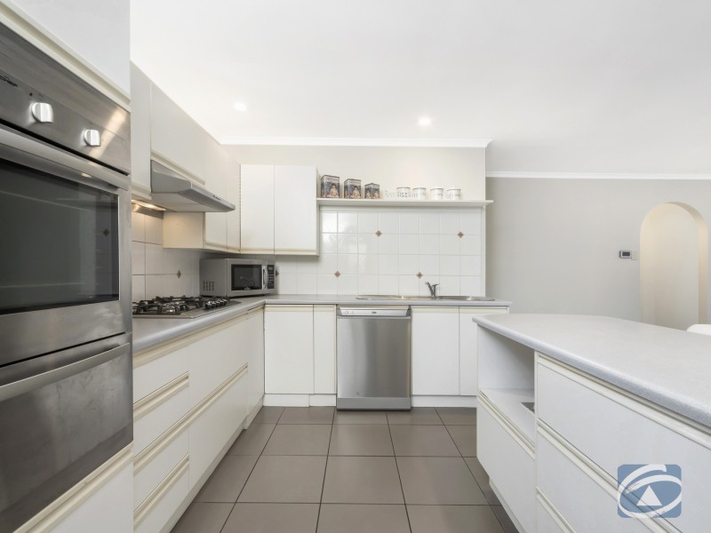 8 Ronan Court, Gawler East SA 5118