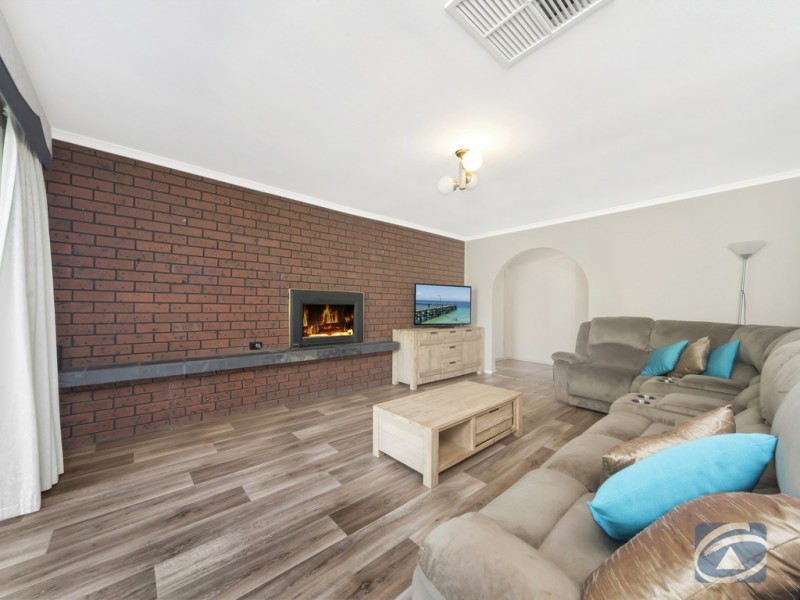 8 Ronan Court, Gawler East SA 5118