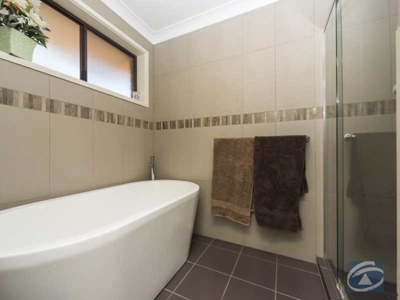 8 Ronan Court, Gawler East SA 5118