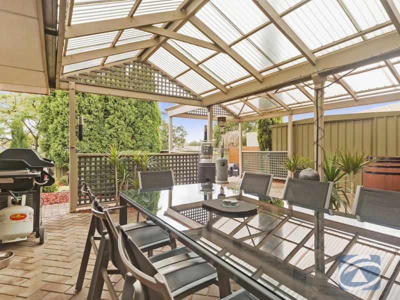 13 Royal Admiral Place, Surrey Downs SA 5126