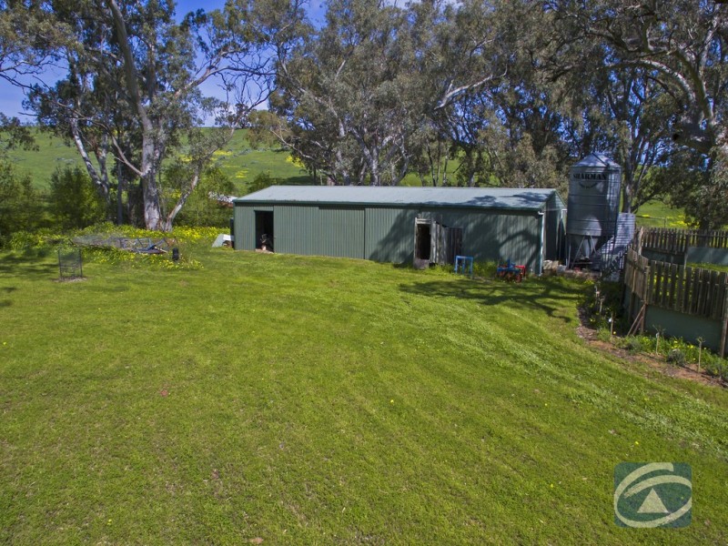 156 Woodlands Road, Cockatoo Valley SA 5351