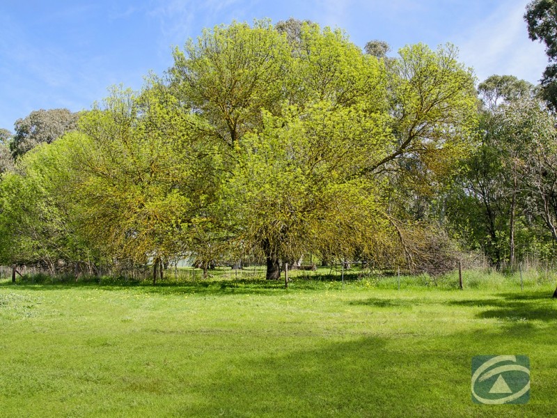 156 Woodlands Road, Cockatoo Valley SA 5351