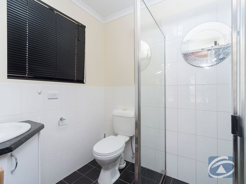 2 McLaren Court, Munno Para West SA 5115