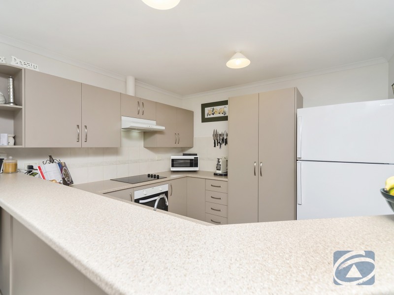 14 Gluford Court, Andrews Farm SA 5114