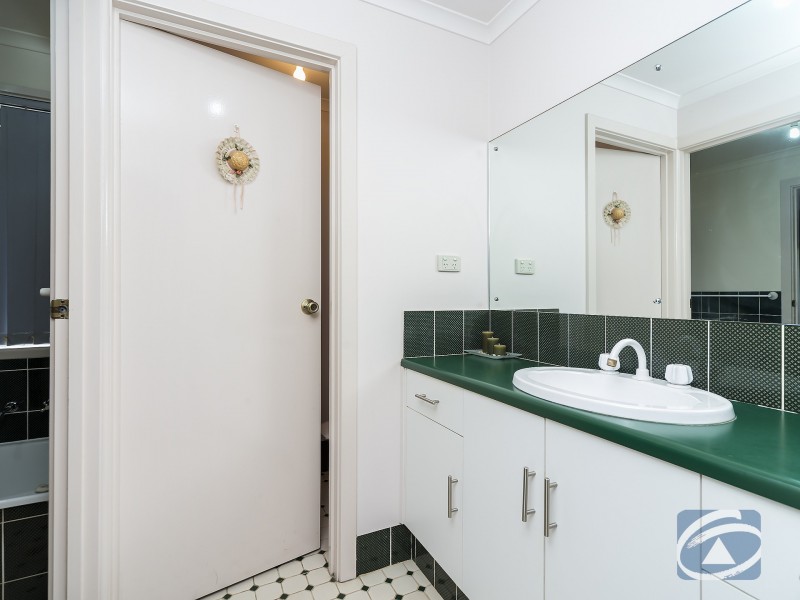 9 Swaine Avenue, Paralowie SA 5108