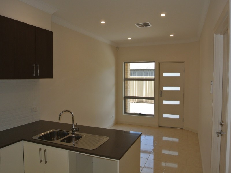 Unit 2/172 Churchill Road, Prospect SA 5082