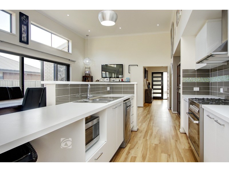 40 Darling Street, Evanston Park SA 5116