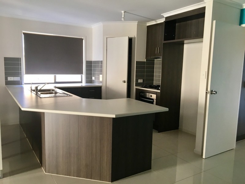 4 Helene St, Munno Para West SA 5115