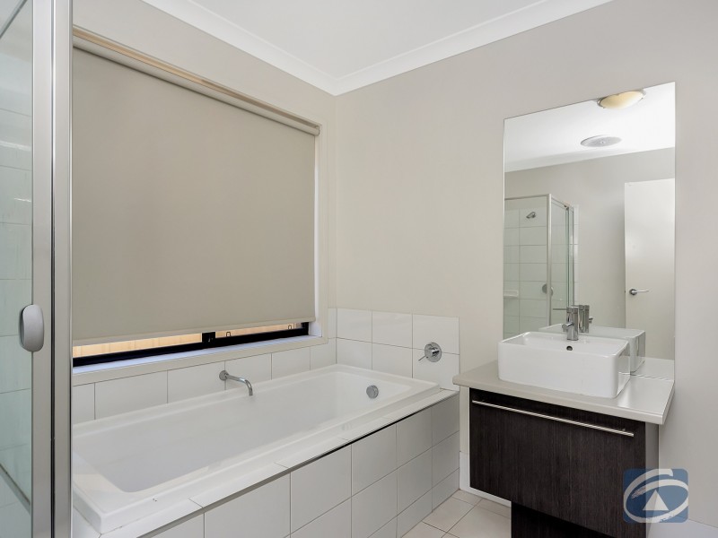 15 Davison Crescent, Smithfield Plains SA 5114