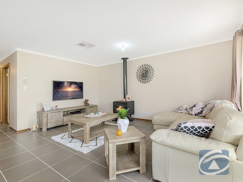 16 Kalyvas Drive, Munno Para West SA 5115