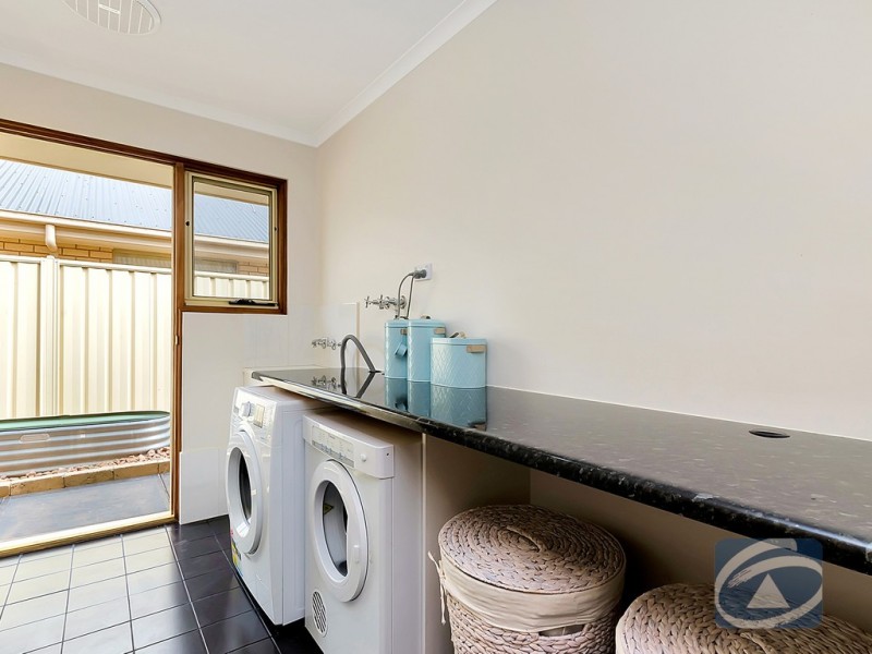 16 Kalyvas Drive, Munno Para West SA 5115