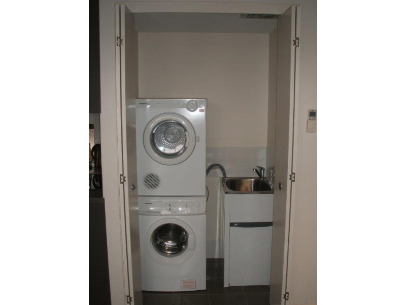 15/18-28 Main Street, Mawson Lakes SA 5095