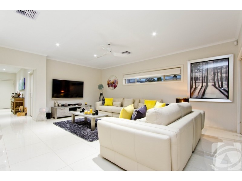 29 Grenwood Avenue, Evanston Gardens SA 5116