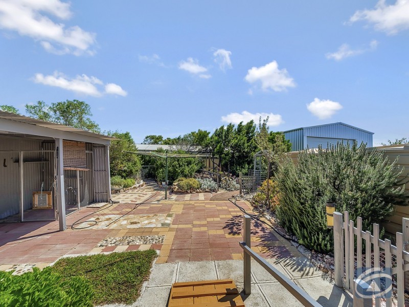 5 Plover Avenue, Thompson Beach SA 5501