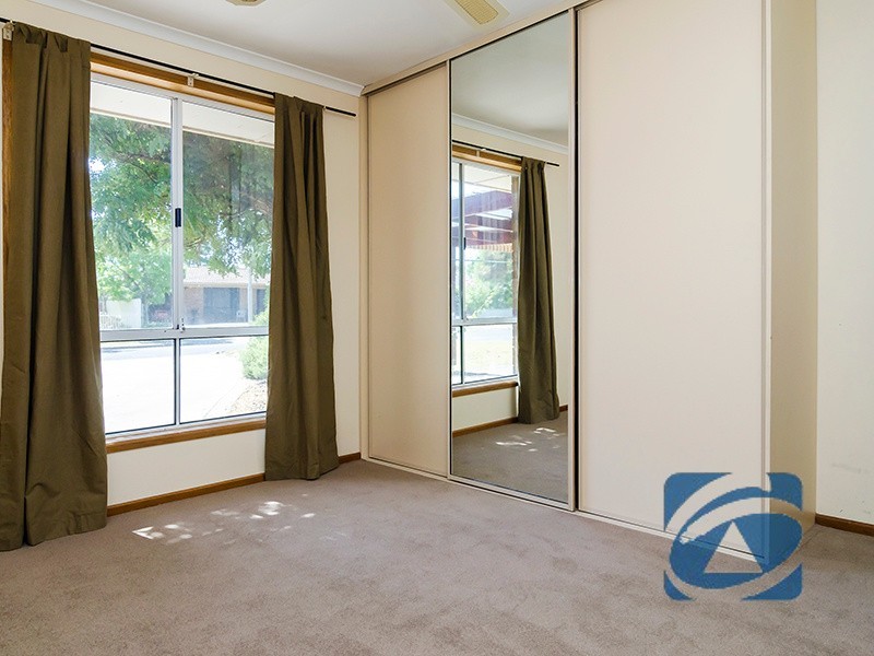 20 Barkley Crescent, Willaston SA 5118