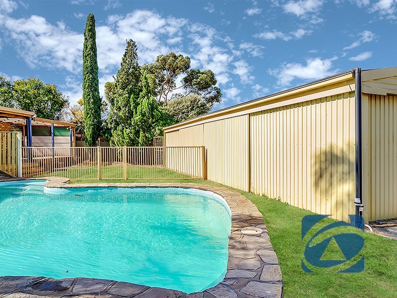 20 Barkley Crescent, Willaston SA 5118