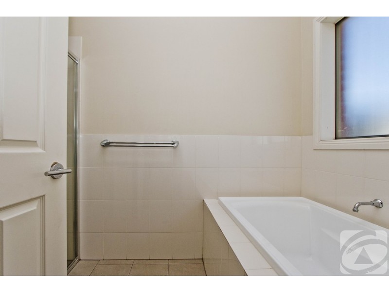 9 Hawick Avenue, Blakeview SA 5114