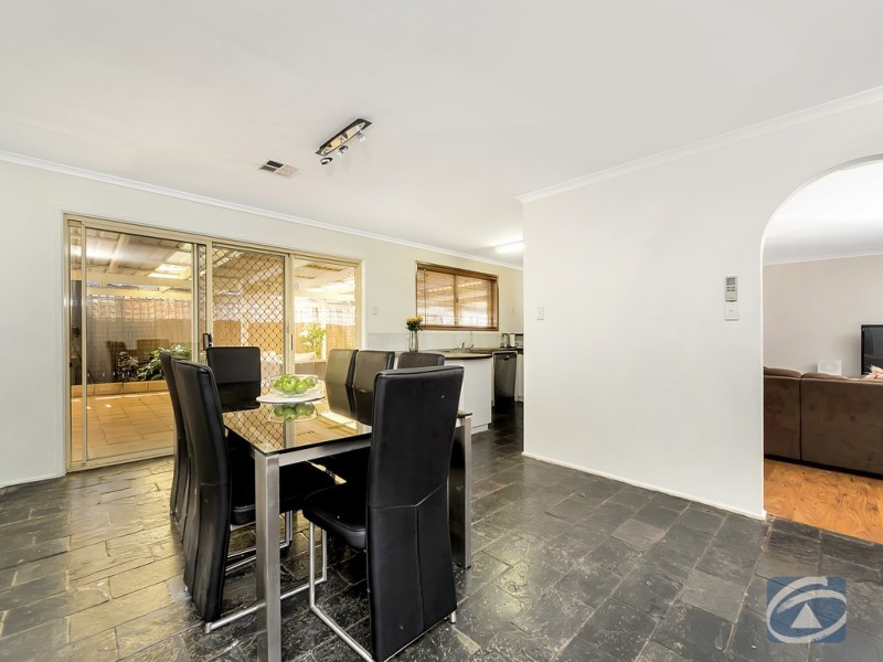 18 Ravan Court, Andrews Farm SA 5114